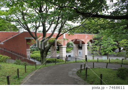 かながわの橋１００選　霧笛橋１ 7468611