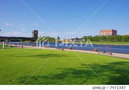 富岩運河環水公園 7471387