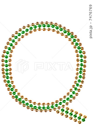 Letter 'Q' made of shiny beads 7476769