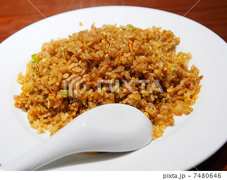 カレー炒飯 7480646