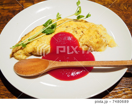 チーズオムレツ 7480689