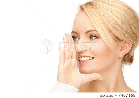 woman whispering gossip 7497169