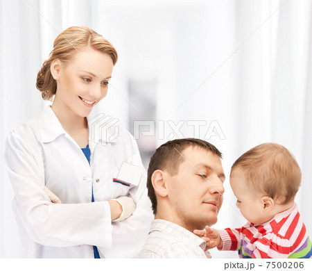 doctor with patients doctor with patients 7500206