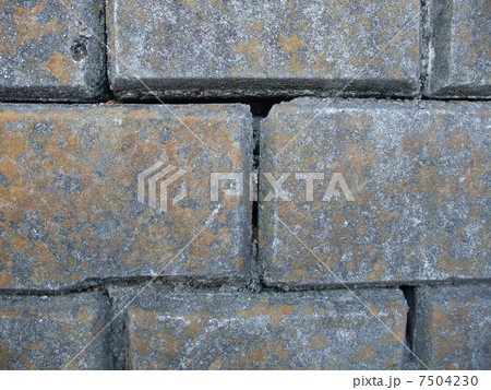 外壁亀裂　要修理 7504230