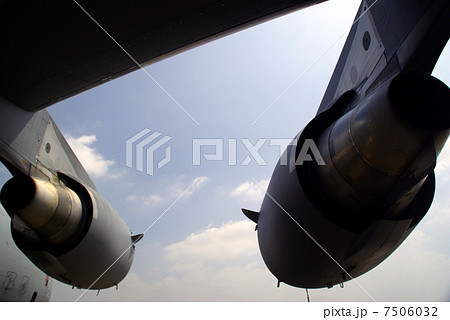 ジェットエンジン ジェットエンジン 7506032