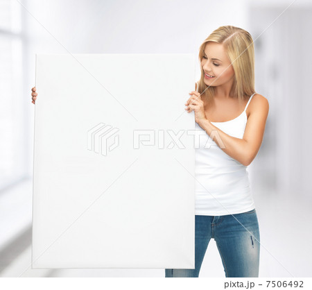 woman with white blank board 7506492
