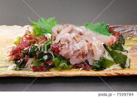 おいしいトビウオの刺身の写真素材