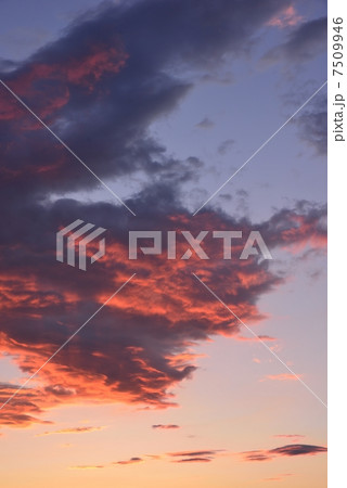 夕焼け 7509946
