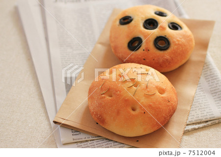 パン 7512004