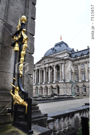 王宮　街並み　ブリュッセル 7515657