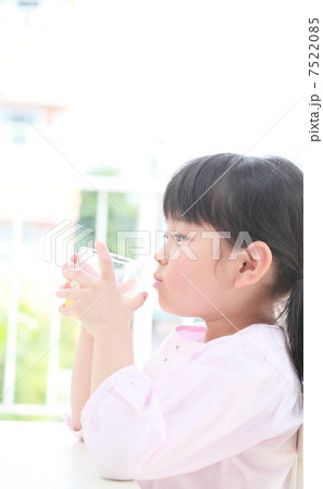 保育園・幼稚園 園児イメージ 保育園・幼稚園 園児イメージ 7522085