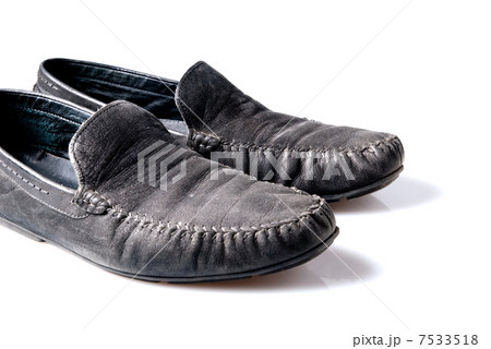 Old shoes 7533518