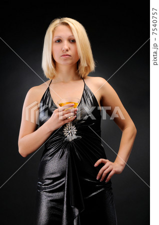 Sexy blonde standing with goblet 7540757