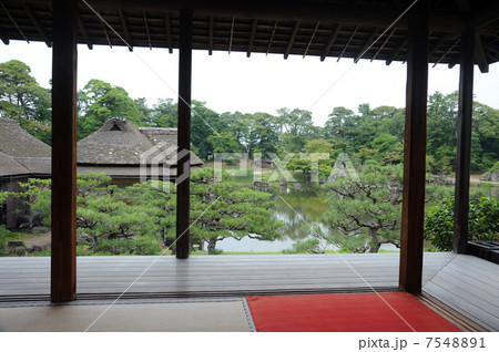 玄宮園内の茶室から（鳳翔台） 7548891