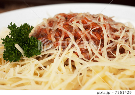 pasta with meat 7561429