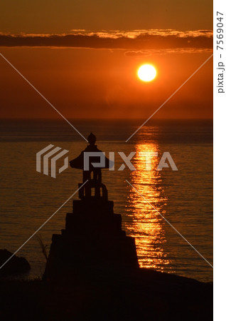 日本海の夕陽 佐渡 日本海の夕陽 佐渡 7569047