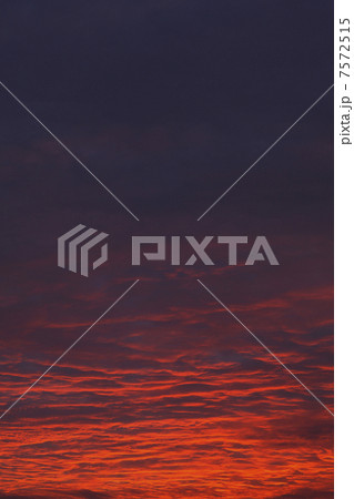 夕焼け雲 7572515