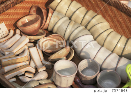 萩焼の茶碗 7574643