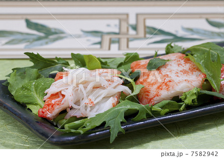 日本食材・風味かまぼこ・かにかまぼこ 7582942