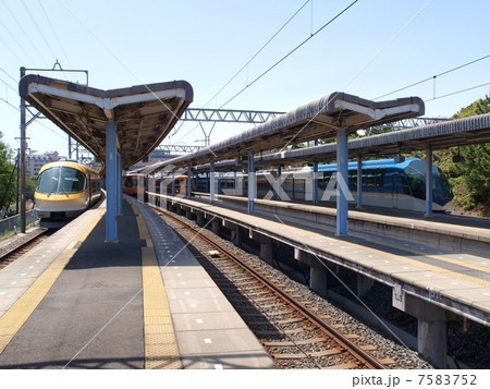 近鉄・観光特急しまかぜ（賢島駅にて） 7583752