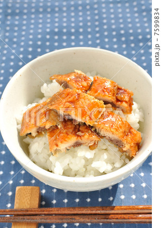 秋刀魚の蒲焼き丼 7599834