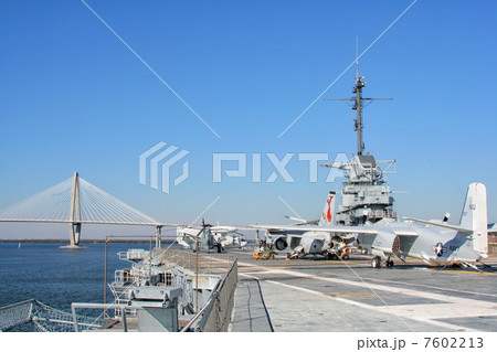 USS Yorktown Aircraft Carrier in Charleston, USA 7602213