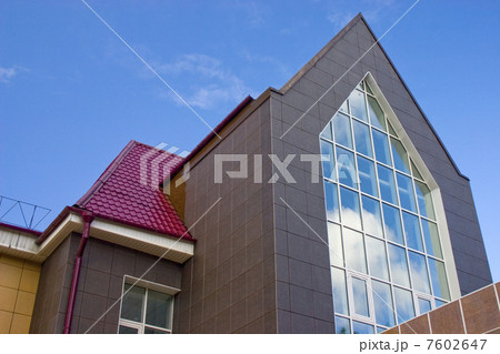 Modern Architecture. Modern Architecture. 7602647