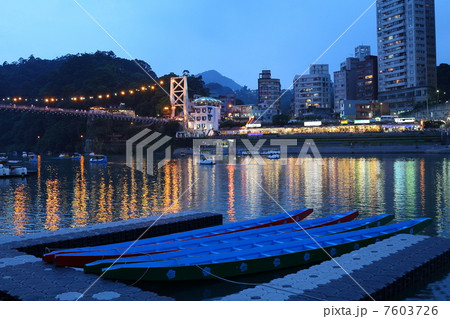 烏來の夕景 7603726