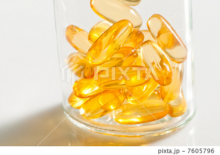 fish oil capsules fish oil capsules 7605796