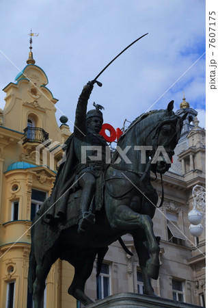 ザグレブ イェラチッチ広場 ザグレブ イェラチッチ広場 7607175