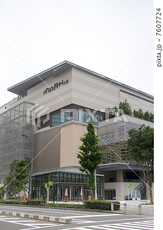 MARK IS みなとみらい 7607724