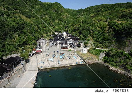 佐渡深浦 7607858