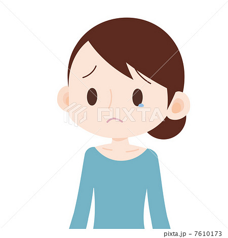 涙目の女性 上半身 涙目の女性 上半身 7610173