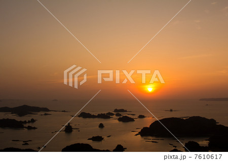 九十九島の夕日 7610617