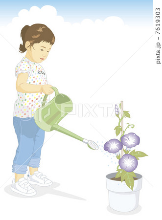 みずやりをしている女の子 7619303