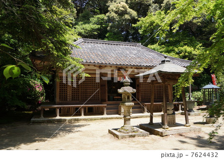 長岳寺　拝堂 7624432