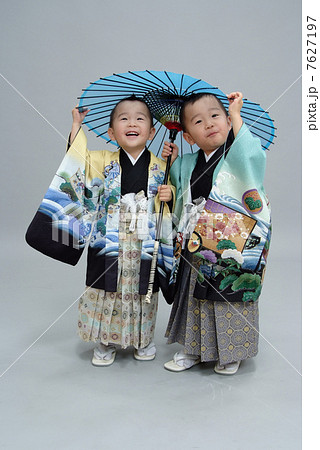 双子の七五三 7627197