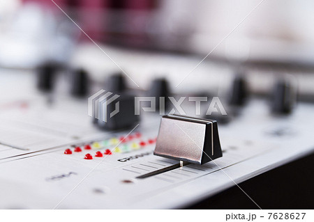 Professional sound mixing controller Professional sound mixing controller 7628627
