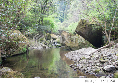 麗谷渓谷（うつくしだにけいこく） 7631358