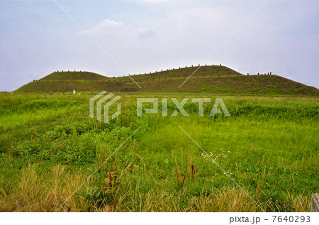 さきたま散歩・将軍山古墳 7640293