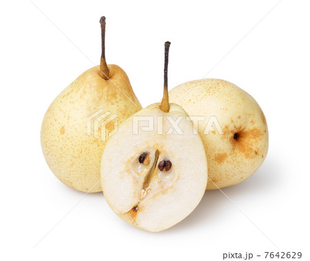 three whole nashi pears 7642629