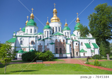 Saint Sophia Cathedral in Kiev 7645384