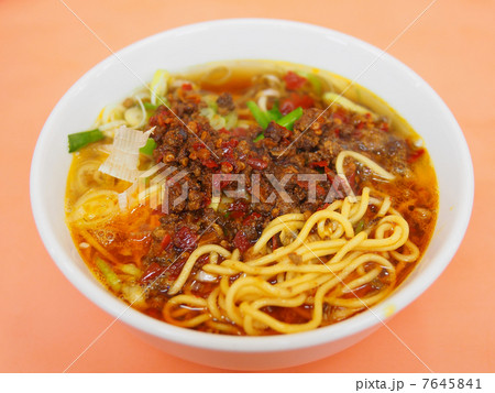 名古屋名物 「台湾ラーメン」 7645841