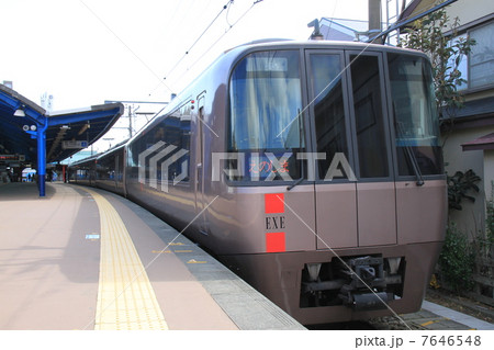 小田急ロマンスカー(小田急30000形電車) 小田急ロマンスカー(小田急30000形電車) 7646548