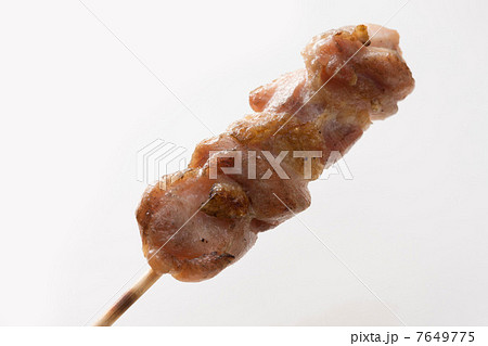 もも もも 7649775