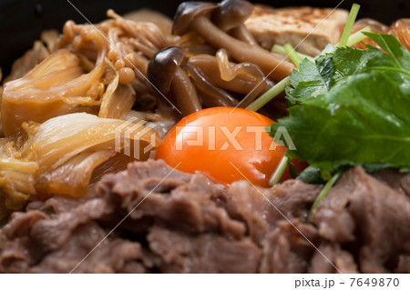 すき焼き丼 7649870