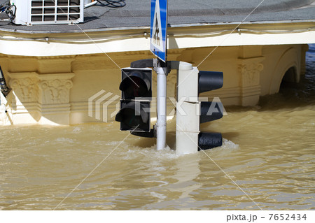 Budapest Hungary Danube Flood 2055 Budapest Hungary Danube Flood 2055 7652434