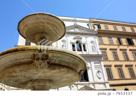 ローマの噴水 7653537