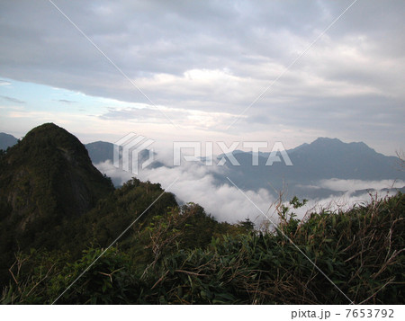 石鎚山と子持権現山の写真素材