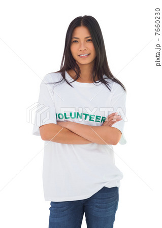 Attractive volunteer with arms crossed 7660230